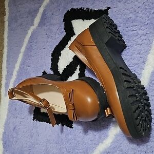 Brown Mary Janes with Ankle Strap Women's 8